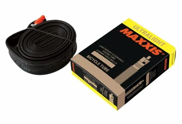 Camera 700X23/32C LFVSEP60 Maxxis Ultralight grosime 0.6mm Presta