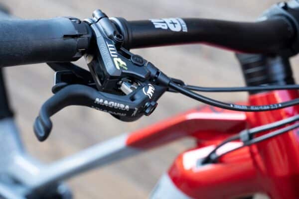 e-bike Haibike NDURO 7 i720Wh 12-G SLX 2023 S glossy grey red lime black - imagine 11