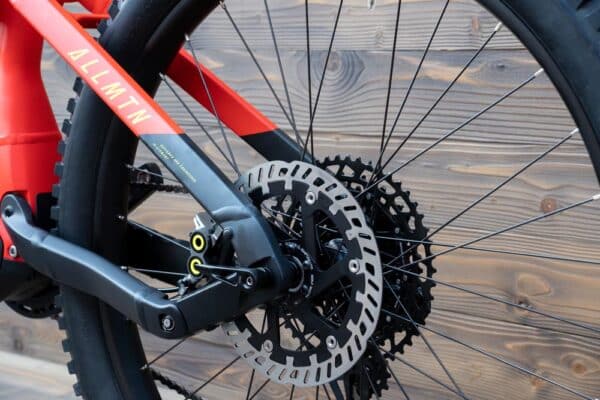 e-bike Haibike AllMtn 7 i720Wh 12-G GX Eagle 2023 matte red black neon L - imagine 13