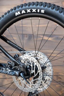 Bicicleta  MeridaOne Sixty 400 M Grey Sparkling Black /22-23 - imagine 7