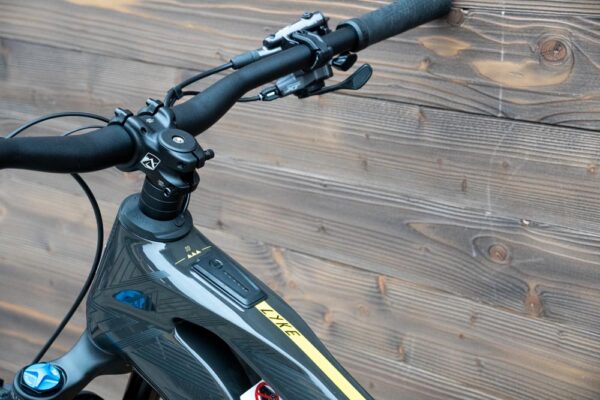 e-bike Haibike LYKE CF 11 12-G XT i430Wh 2024 M GL carbon sand - imagine 12