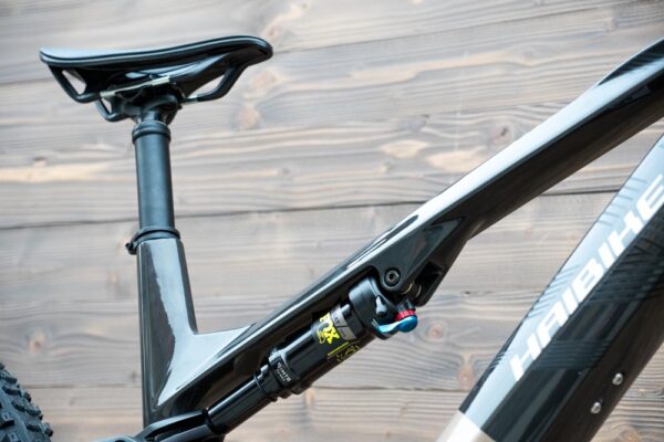 e-bike Haibike LYKE CF 11 12-G XT i430Wh 2024 M GL carbon sand - imagine 9