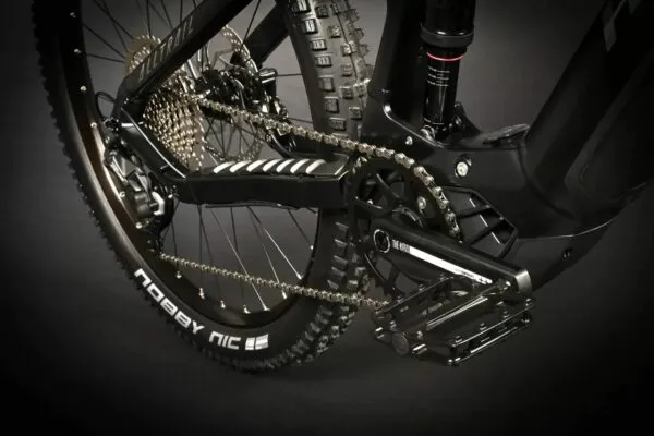 e-bike Haibike AllTrail 3 i720Wh 10-G Deore 2024 S black titan matt - imagine 2