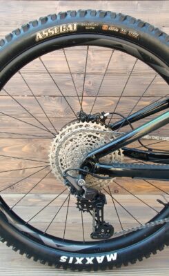 Bicicleta Second Hand Giant Reign verde negru Rock - marime M - imagine 10